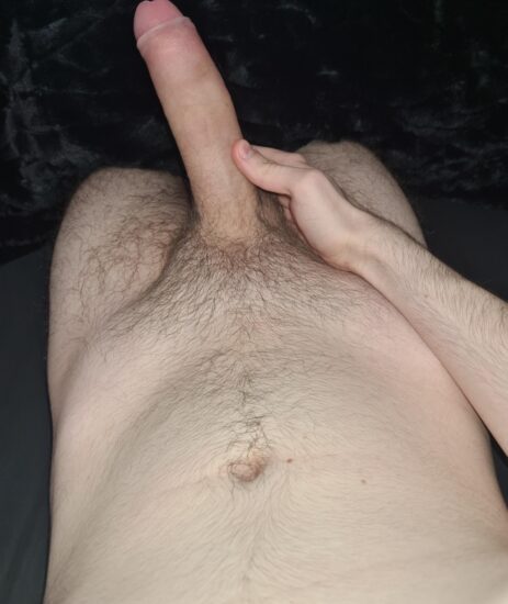 Big cock with pubic hair