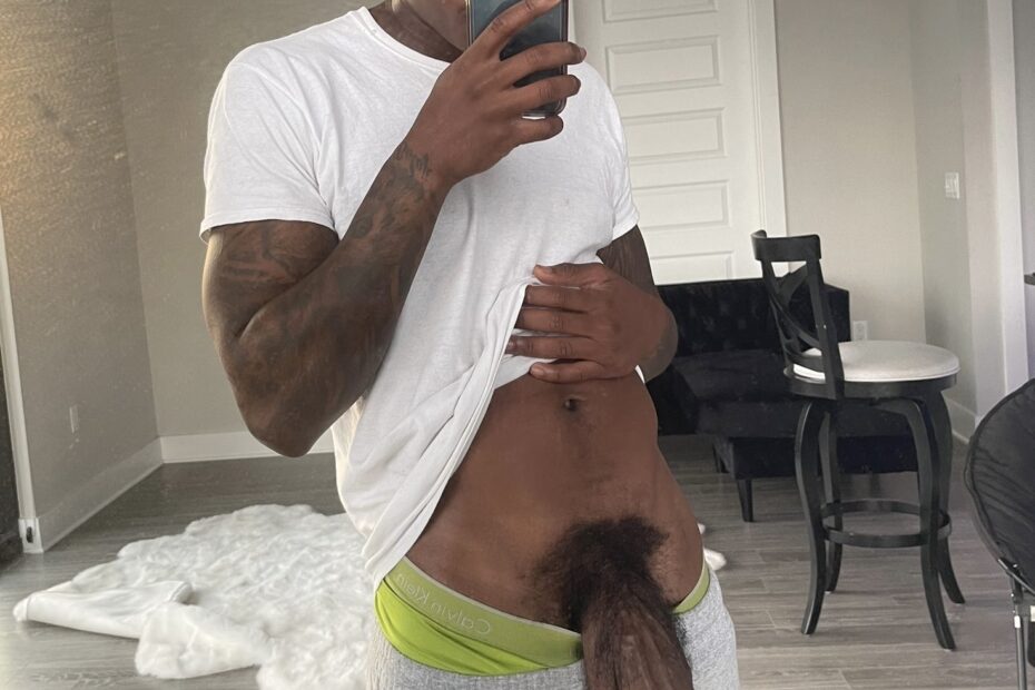 Black guy showing big cock