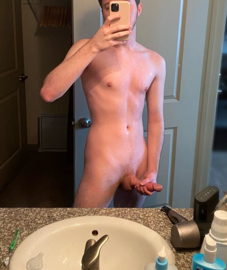 Nude guy jerking off