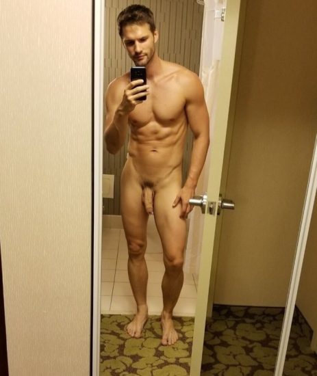 Sexy nude muscular guy