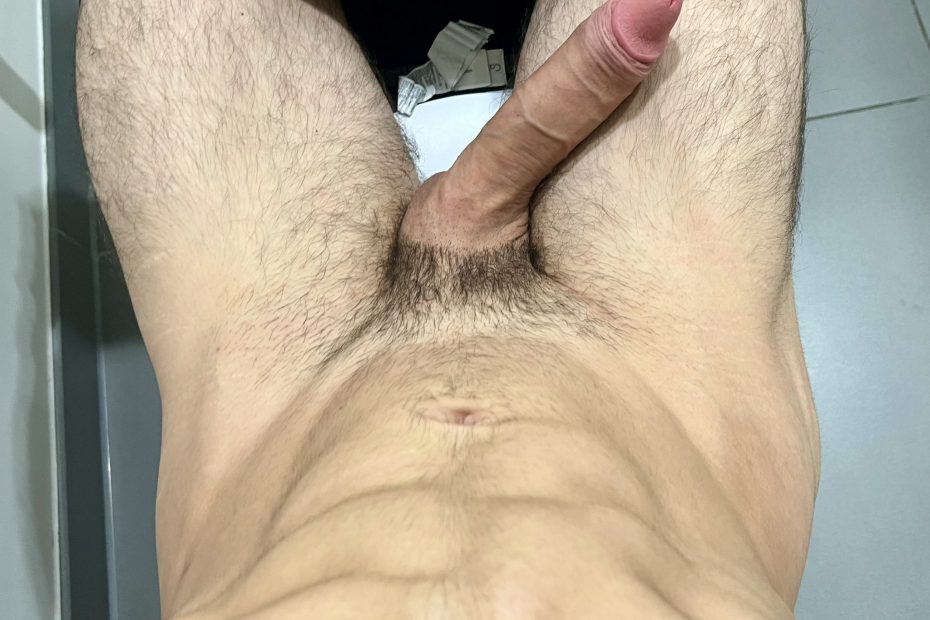 Sixpack and a big cock